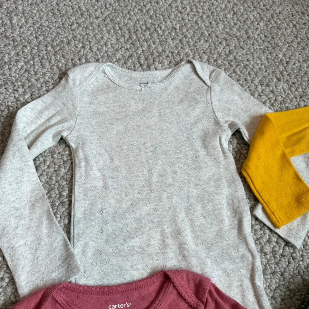 Carter's Size 24 Months Baby Girl Long Sleeve Bodysuits‎ 4 Pack